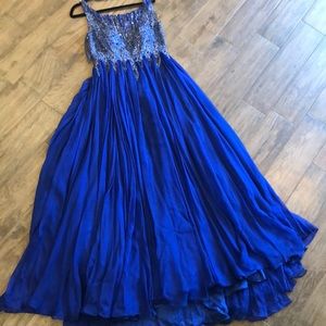 Prom special occasion gown